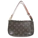Louis Vuitton Pochette Accessoire