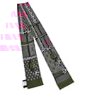 Louis Vuitton Bandeau Pop Confidential Scarf