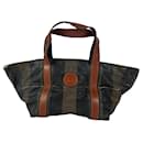 Sac à main en cuir marron Fendi Baguette