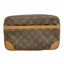 Bolsa Clutch Compiegne 28 Monogram Louis Vuitton