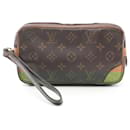 Bolsa Clutch Marly Dragonne PM Louis Vuitton