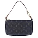 Louis Vuitton Pochette Accessoire