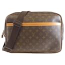Louis Vuitton Reporter