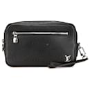 Louis Vuitton Black Taiga Pochette Kasai
