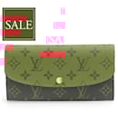 Louis Vuitton Monogram Reverse Wallet M82157