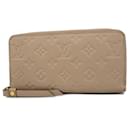 Louis Vuitton Zippy wallet