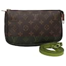 Louis Vuitton Pochette Accessoire