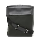 Louis Vuitton Taiga Beluga Shoulder Bag