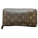 Louis Vuitton Monogram Zippy Wallet