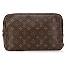 LOUIS VUITTON Clutch bags T.  Cloth - Louis Vuitton