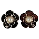 Chanel Pearl CC Camellia Earrings in Gold Metal