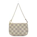 Mini Pochette Acessório Damier Azur Louis Vuitton