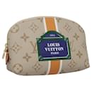 LOUIS VUITTON Pochette Cosmética Monogram PM Bege M23530 LV Auth 99183S - Louis Vuitton