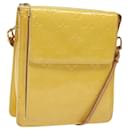 LOUIS VUITTON Pouch Motto Monogram Vernis Amarelo Limão M91059 LV Auth EC064 - Louis Vuitton