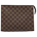 Louis Vuitton Poche Toilette