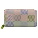 Louis Vuitton Zippy wallet