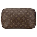 Trousse Toilette 28 Monograma Marrom Louis Vuitton