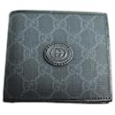 Gucci GG Supreme Interlocking G Bi-fold Wallet
