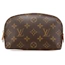 Pochete cosmética PM Monograma marrom Louis Vuitton