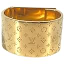Louis Vuitton Gold Scarf Ring
