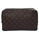 Louis Vuitton Trousse Toilette 28