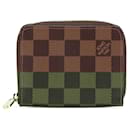 LOUIS VUITTON Purses, wallets & cases T.  Cloth - Louis Vuitton