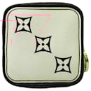 Louis Vuitton Monogram Portemonnaie Cube Pouch M80231