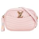 Louis Vuitton New Wave Camera Bag M53683