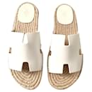 ANTIQUE HERMES SANDALS - Hermès