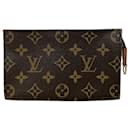 Clutch Poche Toilette 19 Monograma Louis Vuitton M47544