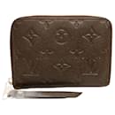 Louis Vuitton Zippy coin purse