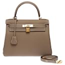 HERMES Kelly 28 Bag in Etoupe Leather - 102604 - Hermès