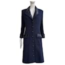 CC Buttons Navy Tweed Coat with Leather Accents 38 FR - Chanel
