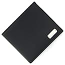 Gucci Bi-fold Wallet in Black Leather