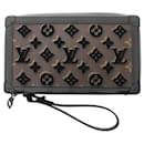 Louis Vuitton Soft Trunk Clutch Monogram M45061