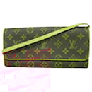 Louis Vuitton Pochette Twin GM