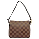 Necessaire de maquiagem Louis Vuitton