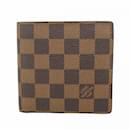 Louis Vuitton Damier Porte-Bie Carte Credit Monet Wallet