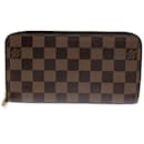 Louis Vuitton Zippy Wallet