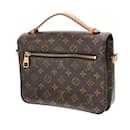 Louis Vuitton Monogram Pochette Metis MM Handbag