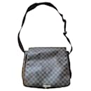 Sacoche LV - Louis Vuitton
