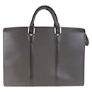 Louis Vuitton Taiga Porto-Document Briefcase