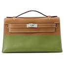 Hermes Kelly Gold Swift Handbag Pochette - Hermès