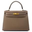 Hermes Kelly 28 Handbag in Etoupe Gray - Hermès