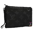 LOUIS VUITTON Damier Challenge Nylon Reversible A4 Pochette M80142 LV Auth KD457 - Louis Vuitton