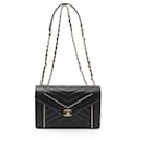 Chanel Lambskin Chevron V Stitch Shoulder Bag A91897