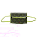 Pochette Florentine Monograma Marrom Louis Vuitton