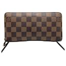 Louis Vuitton Portefeuille zippy