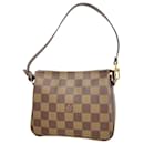 Necessaire de maquiagem Louis Vuitton