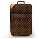 Valise Monogram Pegase 55 de Louis Vuitton